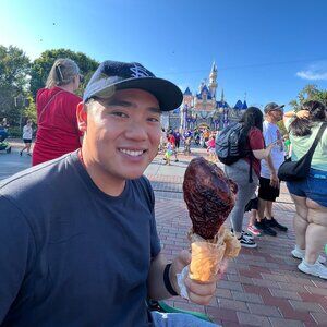 Meet your Posher, Colin